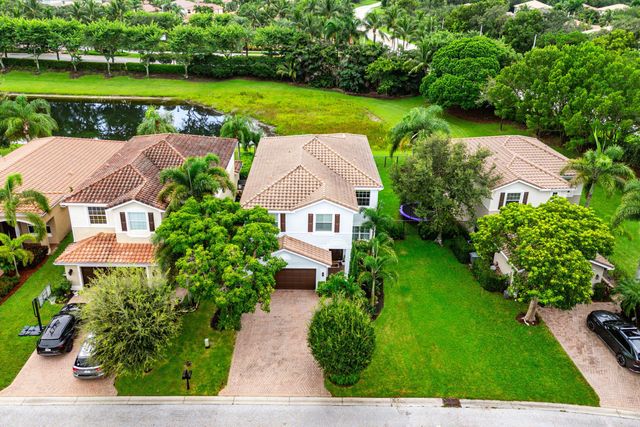 8421 CALABRIA LAKES Drive, Boynton Beach, FL 33473