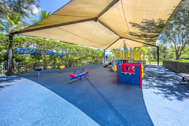 8421 CALABRIA LAKES Drive, Boynton Beach, FL 33473