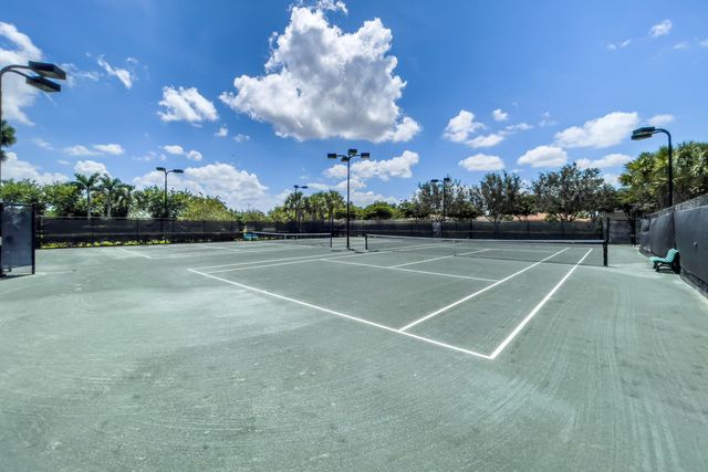 8421 CALABRIA LAKES Drive, Boynton Beach, FL 33473