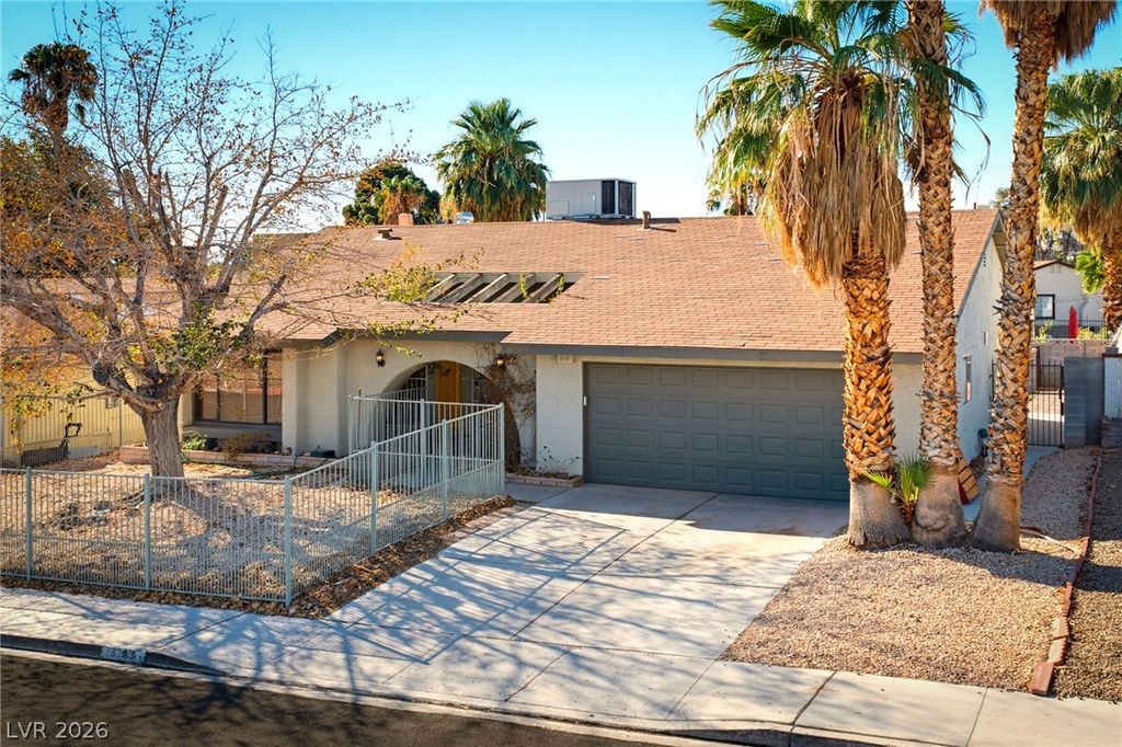 6205 Vista Verde, Las Vegas, NV 89146 — photo 2