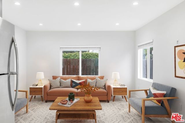 40 Rose Avenue 3, Venice (los Angeles), CA 90291