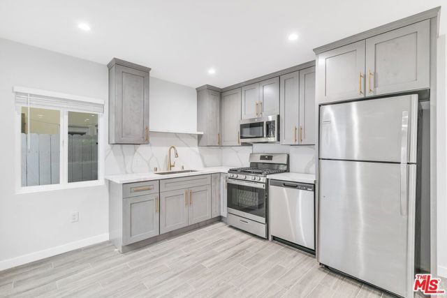 40 Rose Avenue 3, Venice (los Angeles), CA 90291