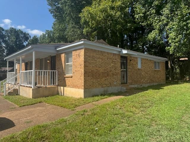 3793 HELEN ANN DR, Memphis, TN 38127