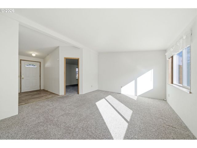 21201 Ne 58TH St 46, Vancouver, WA 98682