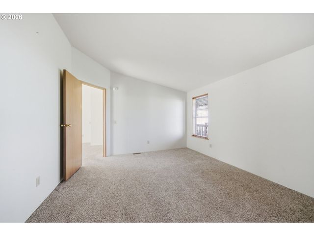 21201 Ne 58TH St 46, Vancouver, WA 98682