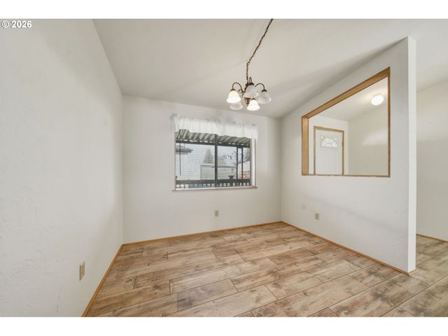 21201 Ne 58TH St 46, Vancouver, WA 98682