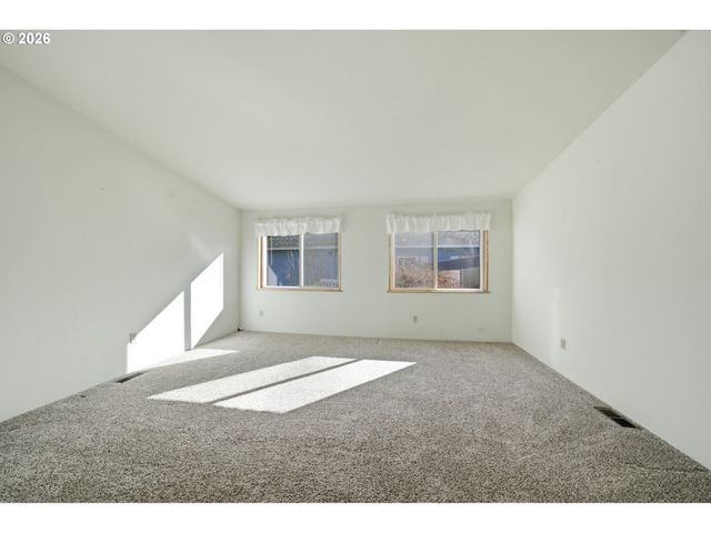 21201 Ne 58TH St 46, Vancouver, WA 98682