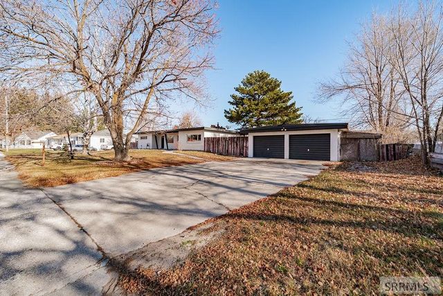 165 Horrocks Drive, Blackfoot, ID 83221