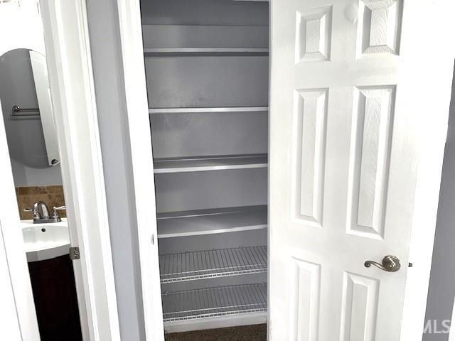 2735 Marion Avenue, Evansville, IN 47712