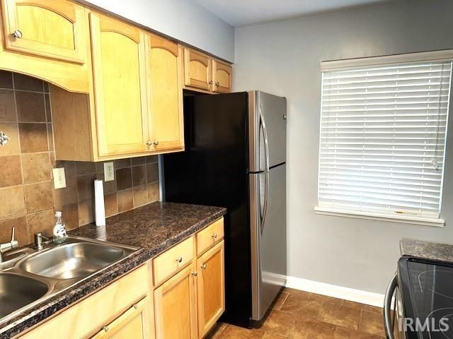 2735 Marion Avenue, Evansville, IN 47712