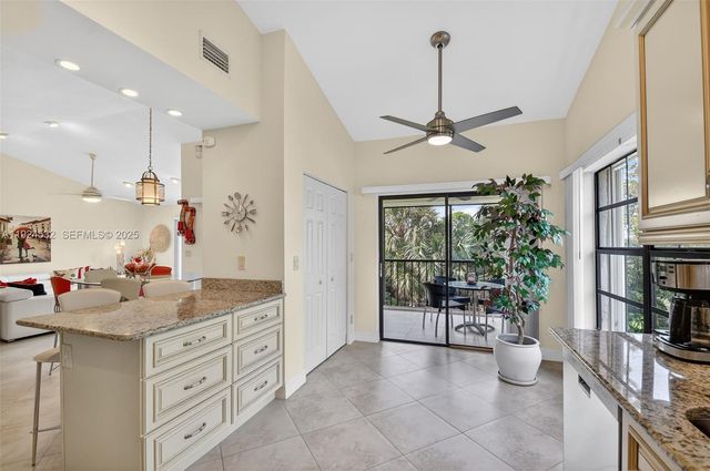 3259 Perimeter Drive 3259, Greenacres, FL 33467