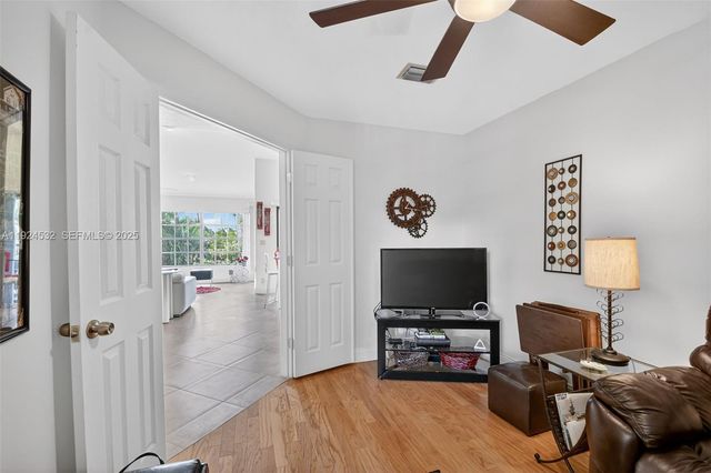 3259 Perimeter Drive 3259, Greenacres, FL 33467