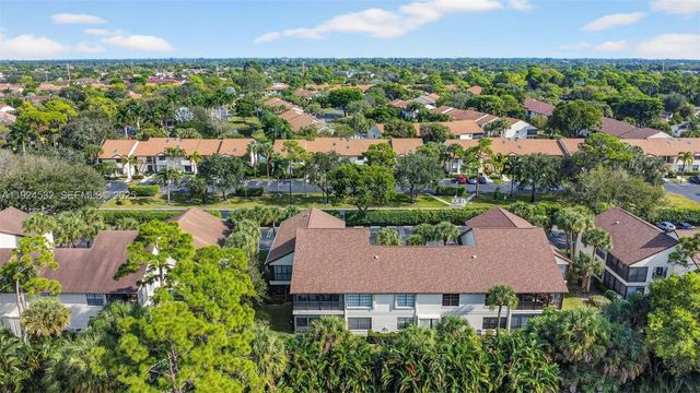 3259 Perimeter Drive 3259, Greenacres, FL 33467
