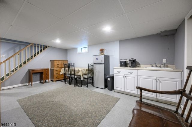 341 Saint Johns Pl, Bound Brook Boro, NJ 08805