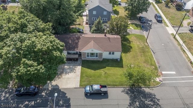341 Saint Johns Pl, Bound Brook Boro, NJ 08805