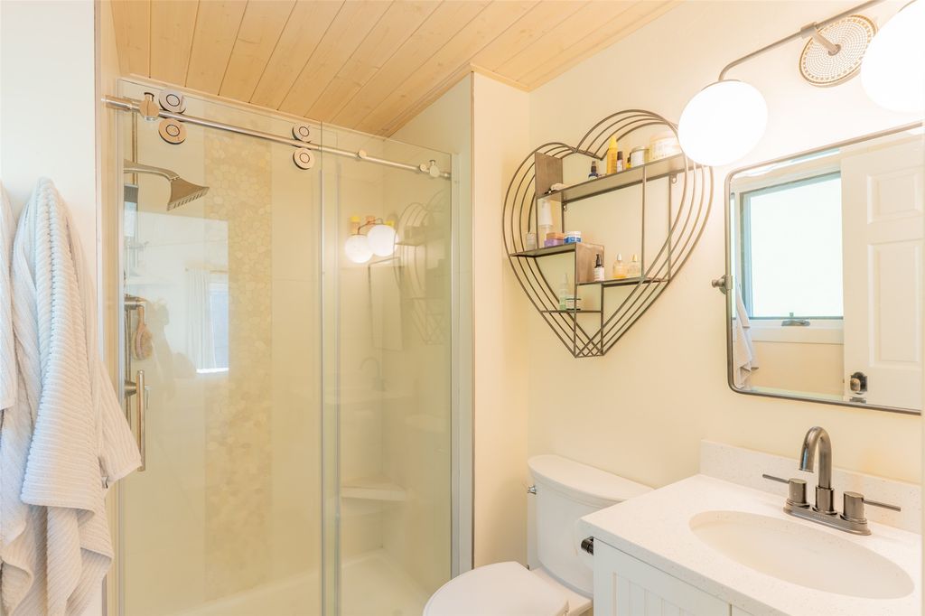 1130 Birch Point Drive B, Whitefish, MT 59937 photo 10