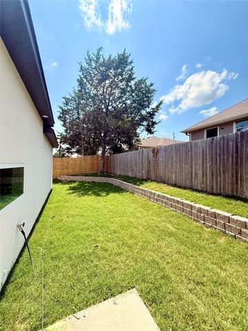 2815 Pall Mall Avenue, Dallas, TX 75241