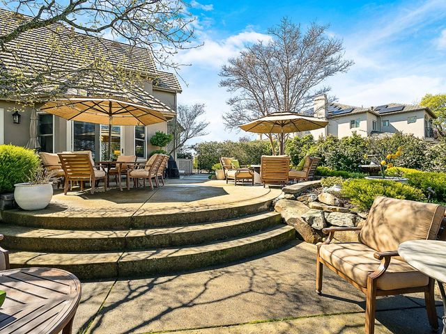 5443 Sur Mer Dr, El Dorado Hills, CA 95762