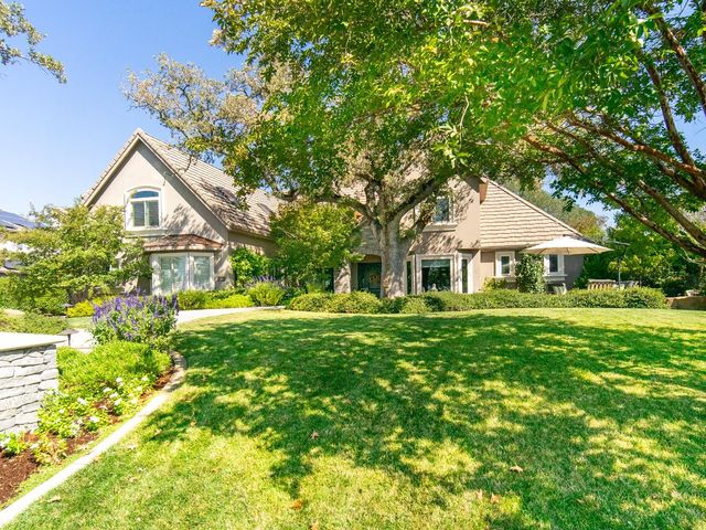 5443 Sur Mer Dr, El Dorado Hills, CA 95762