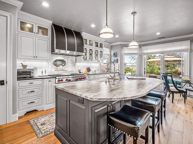 5443 Sur Mer Dr, El Dorado Hills, CA 95762