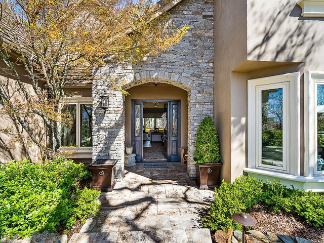 5443 Sur Mer Dr, El Dorado Hills, CA 95762