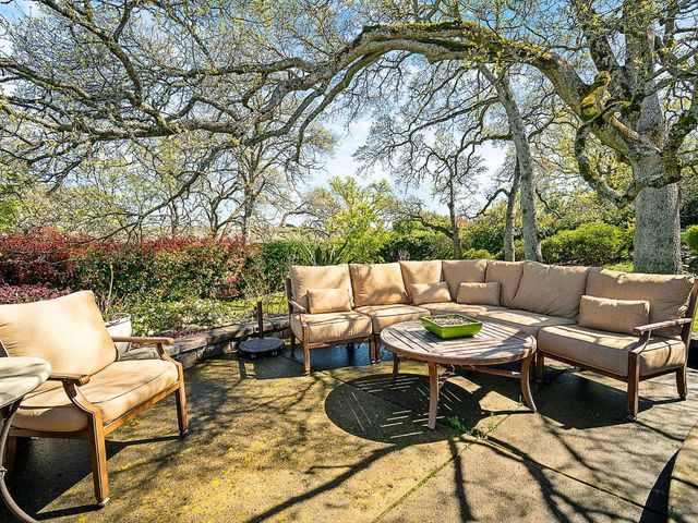 5443 Sur Mer Dr, El Dorado Hills, CA 95762