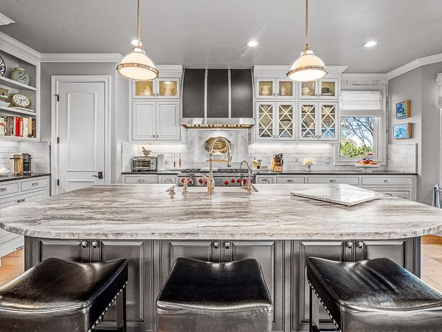 5443 Sur Mer Dr, El Dorado Hills, CA 95762