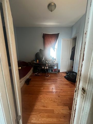 1528 S 50th Avenue, Cicero, IL 60804
