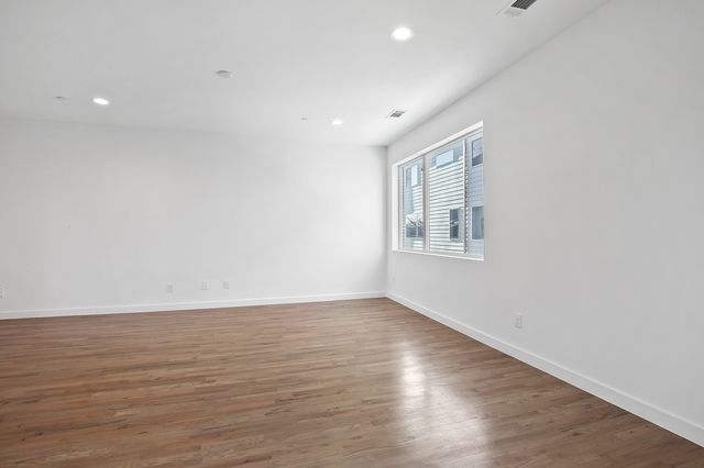 4713 Bryan Street 504, Dallas, TX 75204