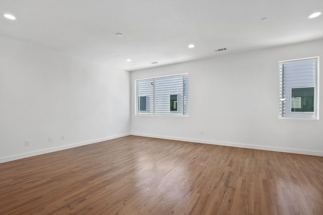 4713 Bryan Street 504, Dallas, TX 75204