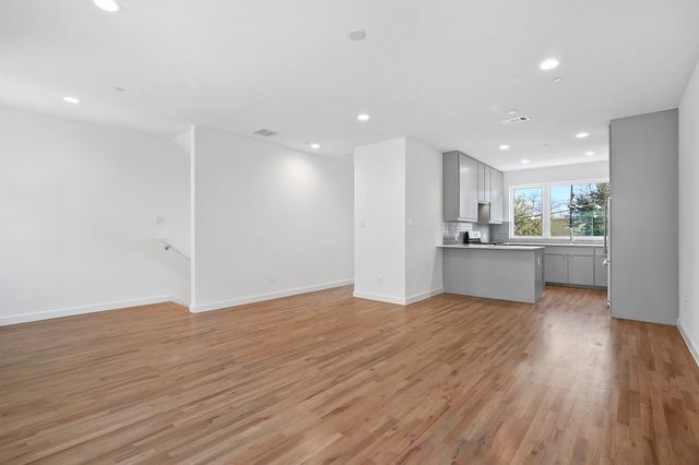 4713 Bryan Street 504, Dallas, TX 75204