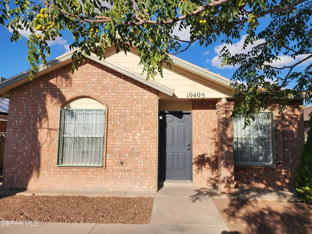 10405 Valle de Oro Drive, Socorro, TX 79927