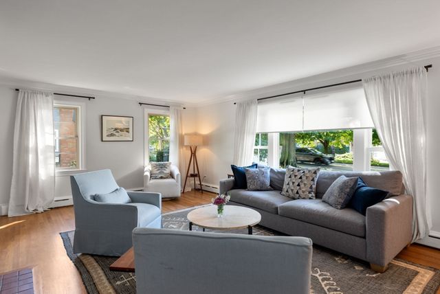253 Pond St, Winchester, MA 01890