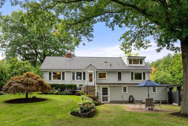253 Pond St, Winchester, MA 01890