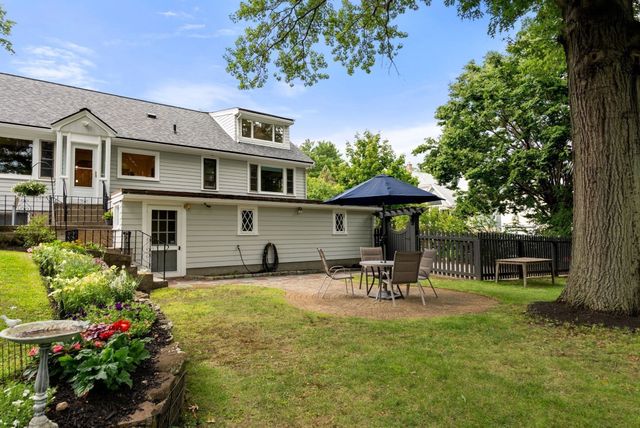 253 Pond St, Winchester, MA 01890
