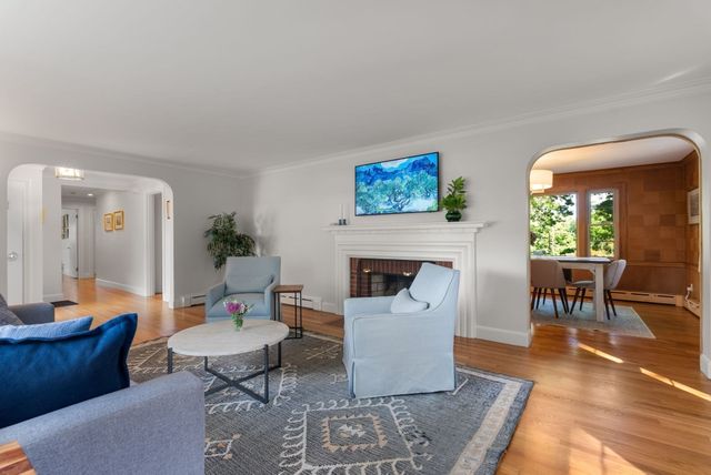 253 Pond St, Winchester, MA 01890