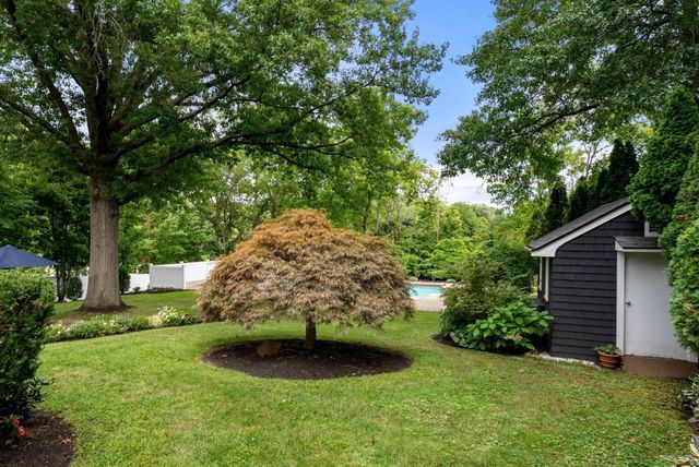 253 Pond St, Winchester, MA 01890