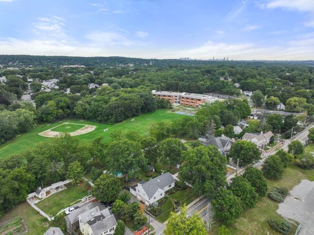 253 Pond St, Winchester, MA 01890