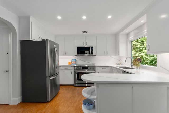 253 Pond St, Winchester, MA 01890