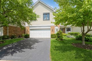 810 Braeman Court, Libertyville, IL 60048