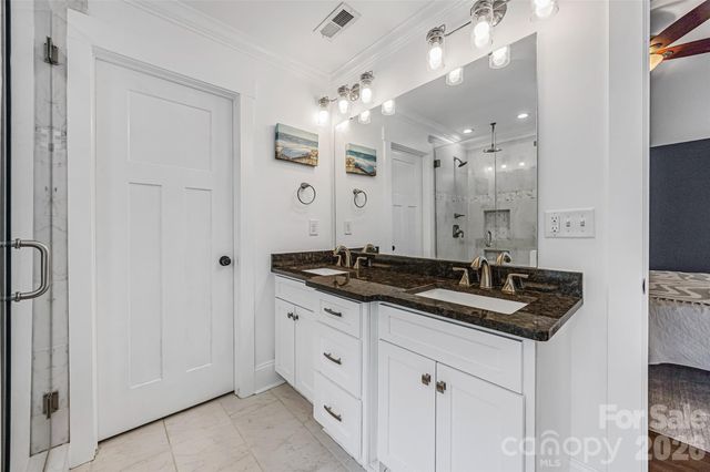 2448 Morton Street, Charlotte, NC 28208