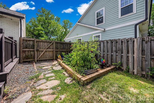 2448 Morton Street, Charlotte, NC 28208