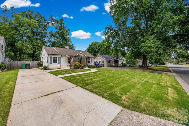 2448 Morton Street, Charlotte, NC 28208