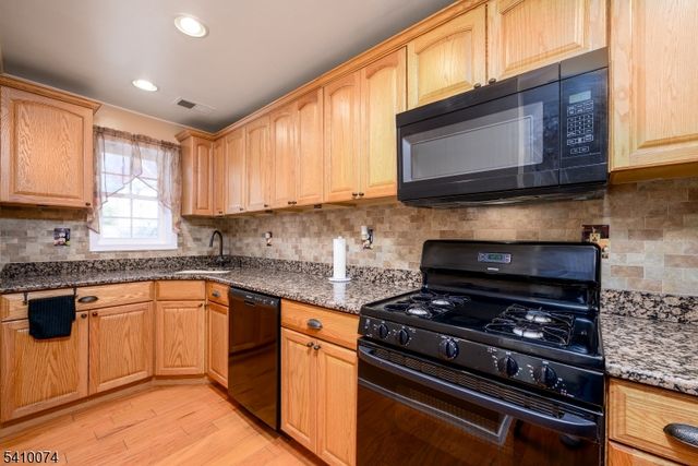 272 Westfield Ave, Clark Twp., NJ 07066