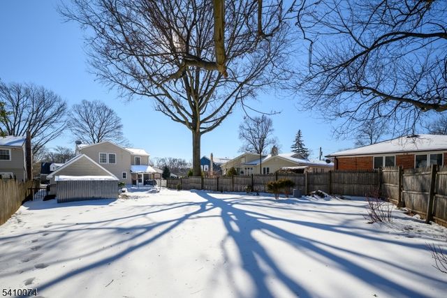 272 Westfield Ave, Clark Twp., NJ 07066