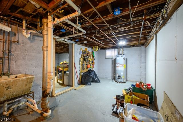 272 Westfield Ave, Clark Twp., NJ 07066