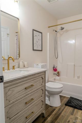 606 Spring Meadow Drive, Wentzville, MO 63385