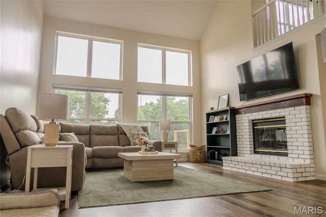 606 Spring Meadow Drive, Wentzville, MO 63385