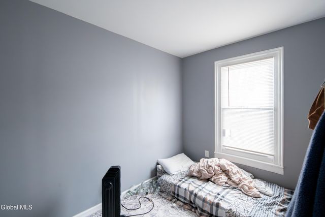 41 Brunswick Avenue, Troy, NY 12180