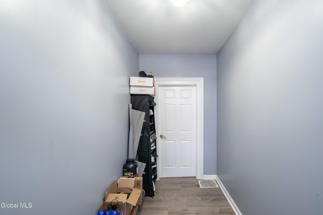 41 Brunswick Avenue, Troy, NY 12180